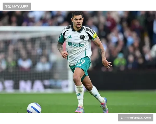 纽卡中场拦截能力强 吉马良斯攻防俱佳